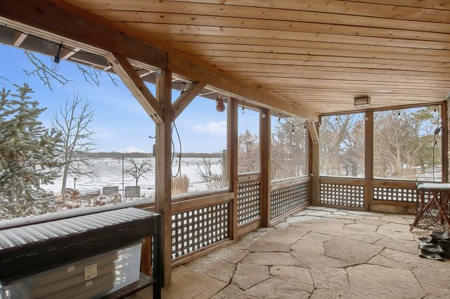 720 South Street, Barrington, IL 60010