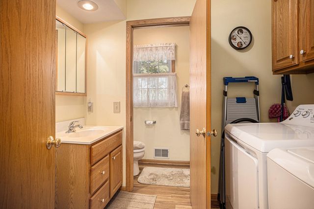 15891 Lakeview Drive, Buchanan Twp, MI 49107