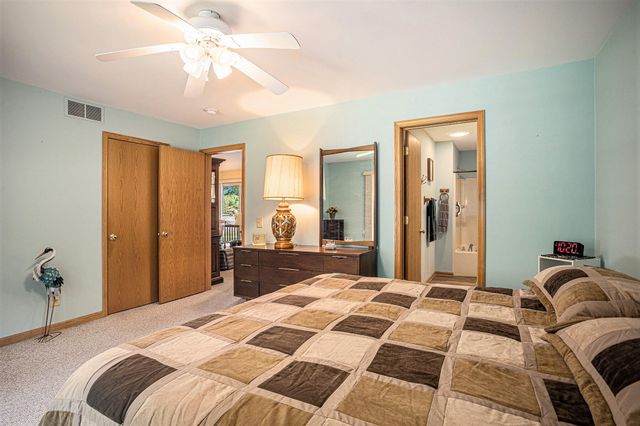 15891 Lakeview Drive, Buchanan Twp, MI 49107
