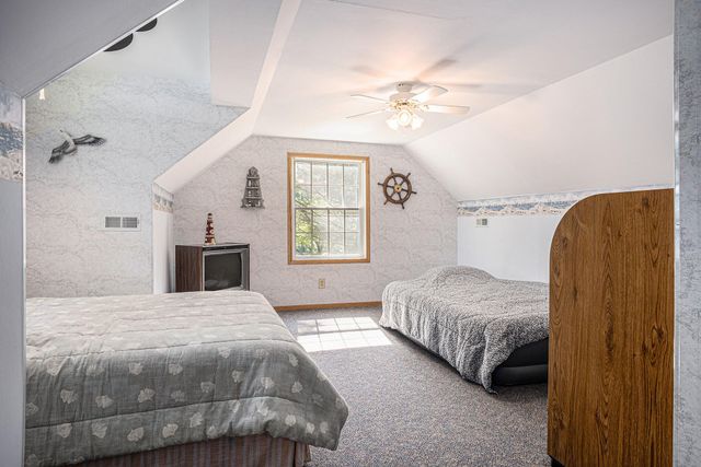 15891 Lakeview Drive, Buchanan Twp, MI 49107