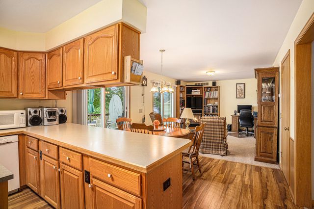 15891 Lakeview Drive, Buchanan Twp, MI 49107