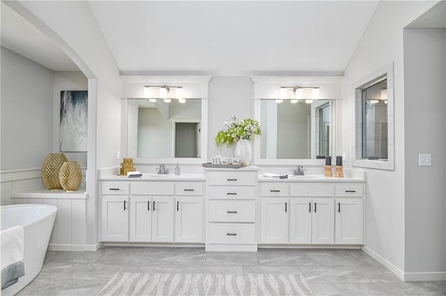 2283 Wabash Street, Olathe, KS 66061