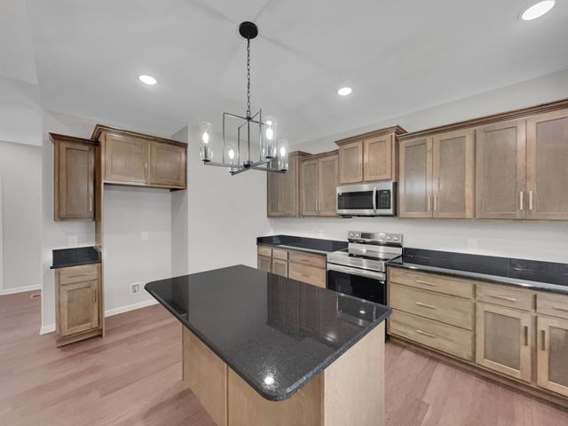 319 Lauren Ln, Westmoreland, TN 37186