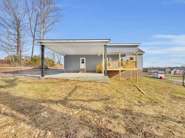 319 Lauren Ln, Westmoreland, TN 37186
