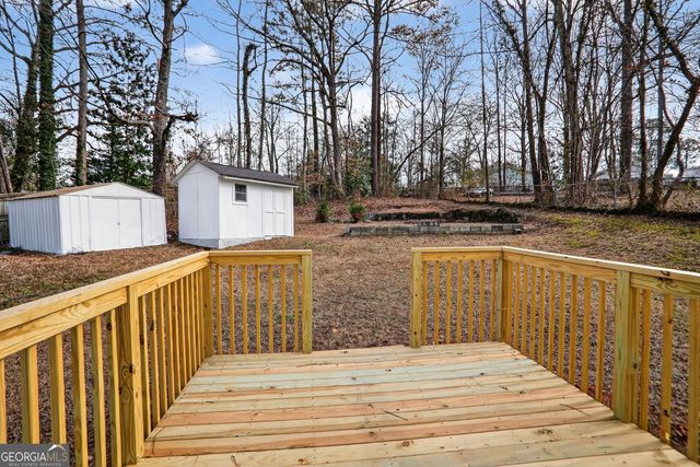 6355 Sweetbriar Drive, Mableton, GA 30126