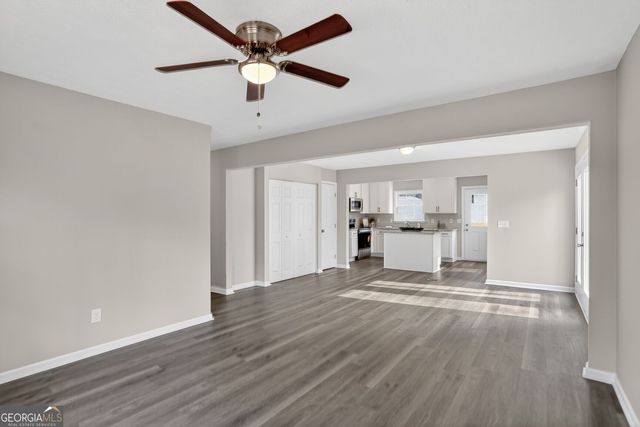 6355 Sweetbriar Drive, Mableton, GA 30126