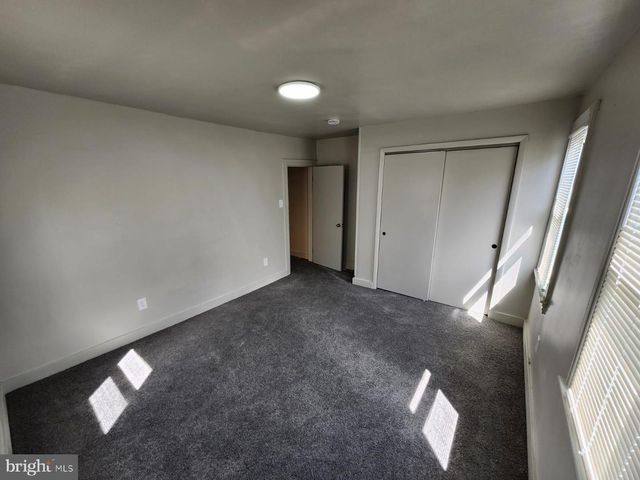 84 CARPENTER ST, Woodbury, NJ 08096