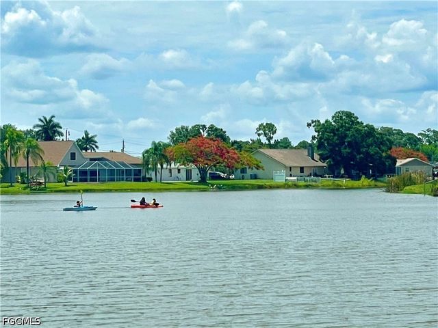 8355 Coral DR, Fort Myers, FL 33967