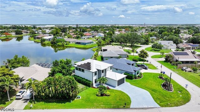8355 Coral DR, Fort Myers, FL 33967