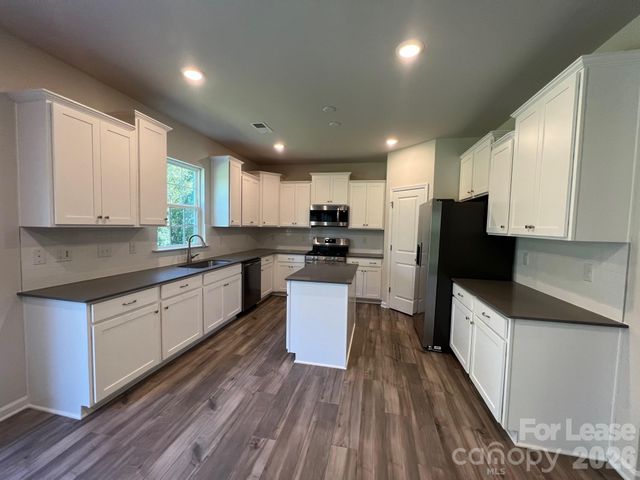 202 Tackle Box Drive, Troutman, NC 28166