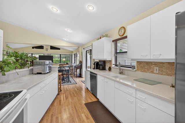 6335 SE Ames Way, Hobe Sound, FL 33455