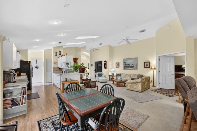6335 SE Ames Way, Hobe Sound, FL 33455