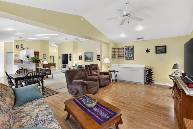 6335 SE Ames Way, Hobe Sound, FL 33455