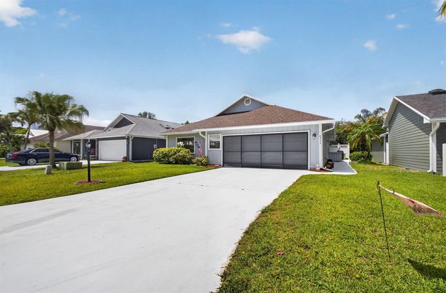 6335 SE Ames Way, Hobe Sound, FL 33455