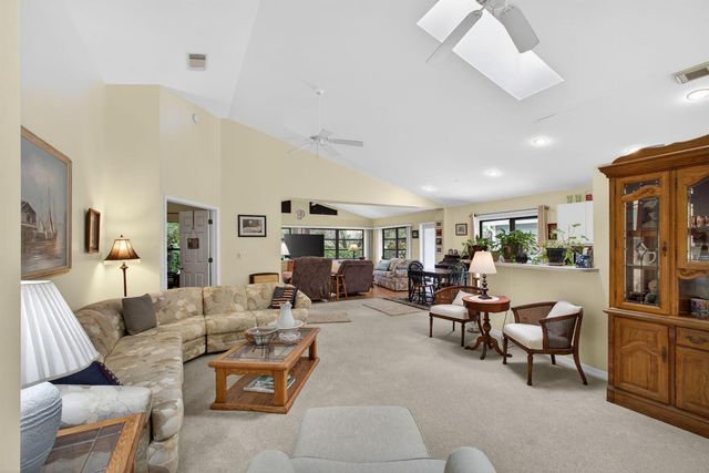 6335 SE Ames Way, Hobe Sound, FL 33455