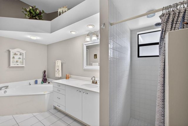 6335 SE Ames Way, Hobe Sound, FL 33455