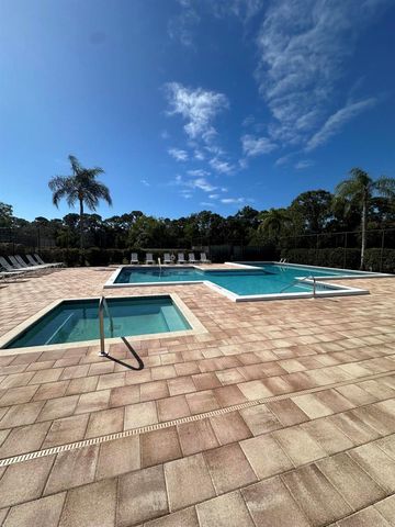 6335 SE Ames Way, Hobe Sound, FL 33455