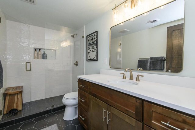 W389N7644 Pennsylvania STREET, Oconomowoc, WI 53066