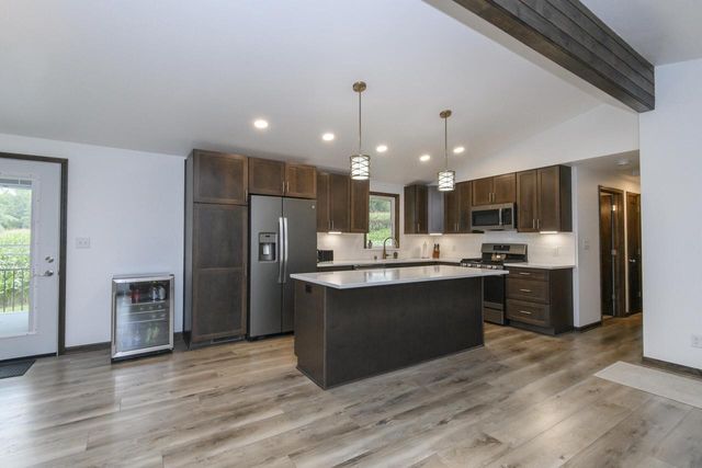 W389N7644 Pennsylvania STREET, Oconomowoc, WI 53066
