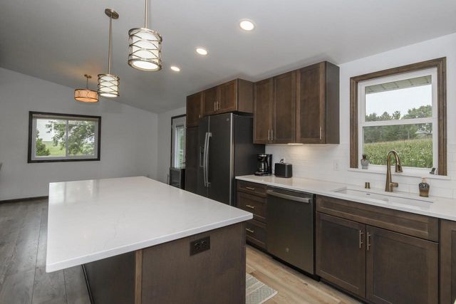 W389N7644 Pennsylvania STREET, Oconomowoc, WI 53066
