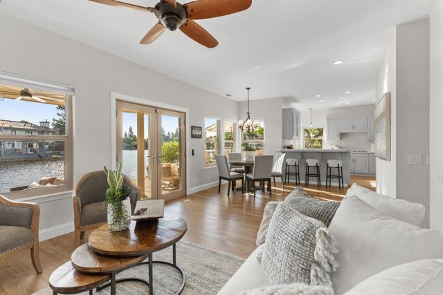 6104 Doubloon Ct, Elk Grove, CA 95758
