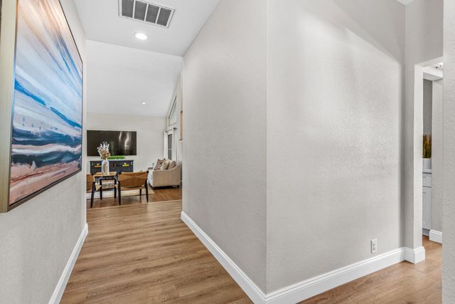 6104 Doubloon Ct, Elk Grove, CA 95758