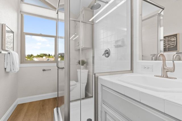 6104 Doubloon Ct, Elk Grove, CA 95758