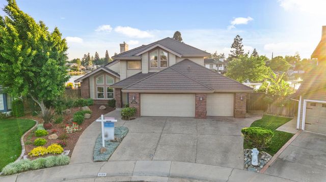 6104 Doubloon Ct, Elk Grove, CA 95758