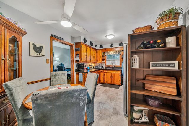 313 E Madison AVE, Vinton, VA 24179