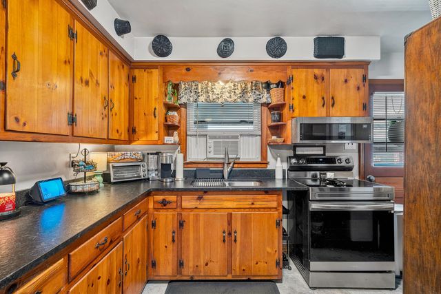 313 E Madison AVE, Vinton, VA 24179