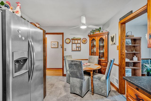 313 E Madison AVE, Vinton, VA 24179
