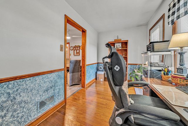 313 E Madison AVE, Vinton, VA 24179