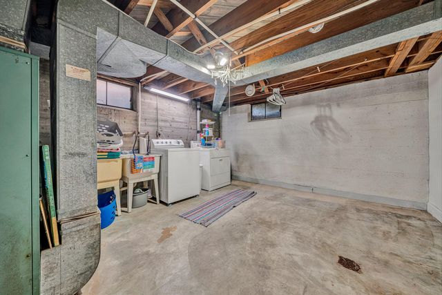 313 E Madison AVE, Vinton, VA 24179