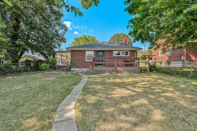 313 E Madison AVE, Vinton, VA 24179