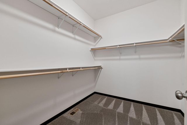 8627 Lake Riley Drive, Chanhassen, MN 55317