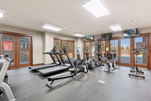 8627 Lake Riley Drive, Chanhassen, MN 55317