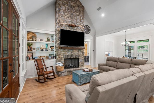 428 Highland Park Loop, Pine Mountain, GA 31822
