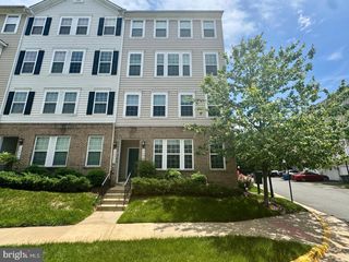 14854 MASON CREEK CIR, Woodbridge, VA 22191