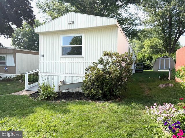 408 LAUREN LN, Coatesville, PA 19320