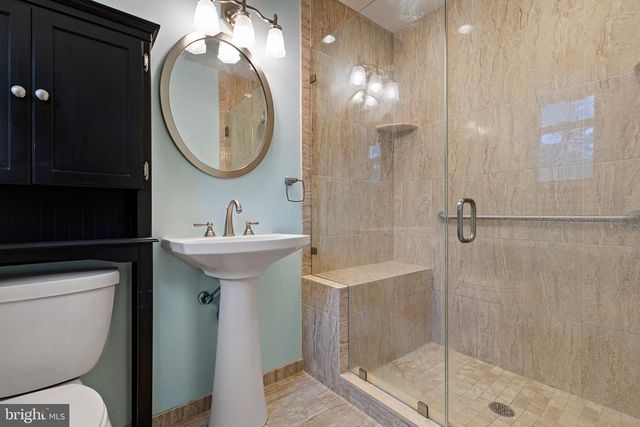 20 JACQUELINE DR, Hockessin, DE 19707