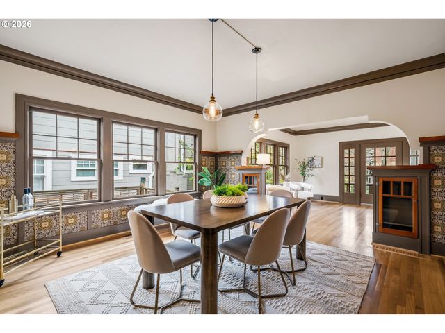 2223 Ne 43RD Ave, Portland, OR 97213