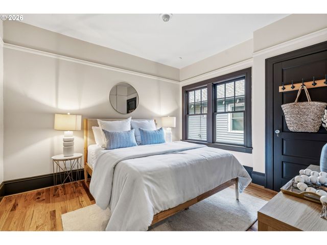 2223 Ne 43RD Ave, Portland, OR 97213