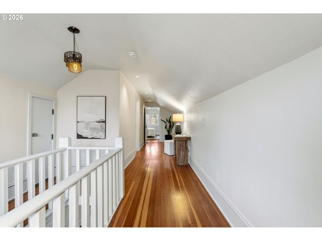 2223 Ne 43RD Ave, Portland, OR 97213