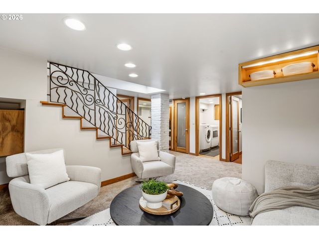 2223 Ne 43RD Ave, Portland, OR 97213