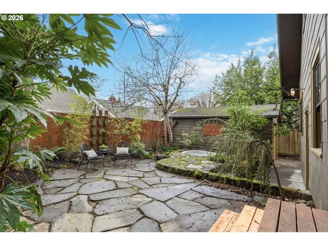 2223 Ne 43RD Ave, Portland, OR 97213