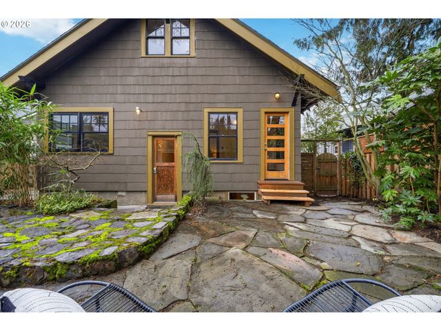 2223 Ne 43RD Ave, Portland, OR 97213