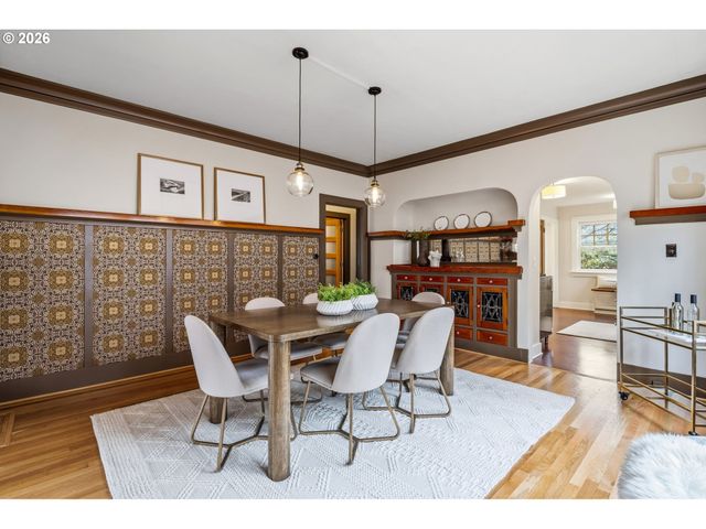 2223 Ne 43RD Ave, Portland, OR 97213