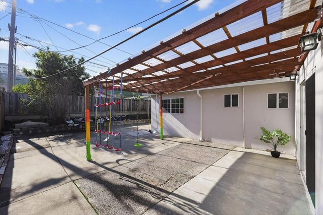 240 Santa Rosa Drive, San Jose, CA 95111