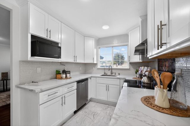 240 Santa Rosa Drive, San Jose, CA 95111