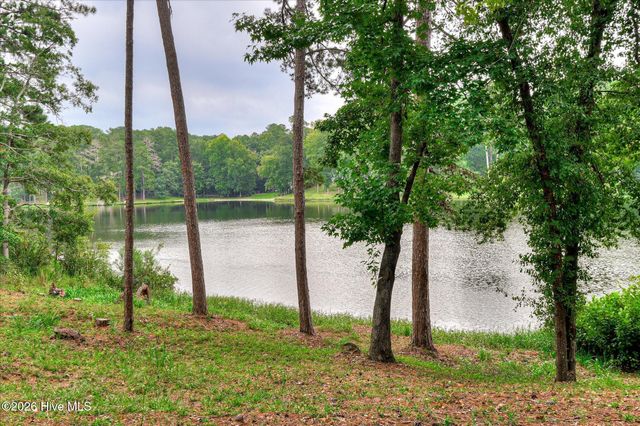 5 Woodbridge Circle, Evans, GA 30809